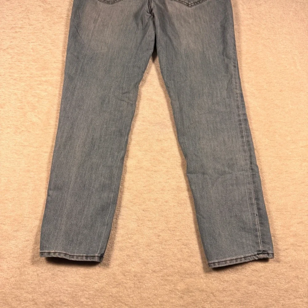 DKNY Jeans Bleecker Boyfriend Light Wash Denim Jeans Size 8‎